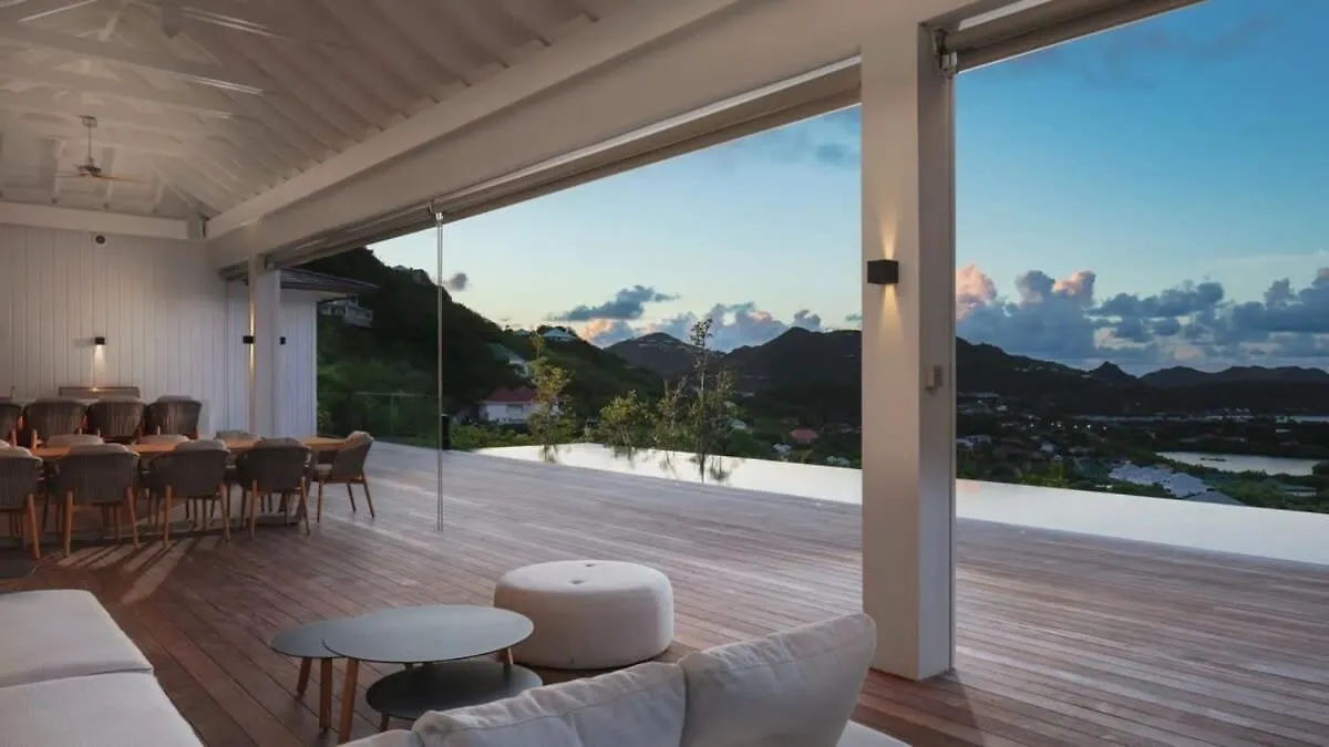 Five-Bedroom Property With Fantastic Views Gustavia