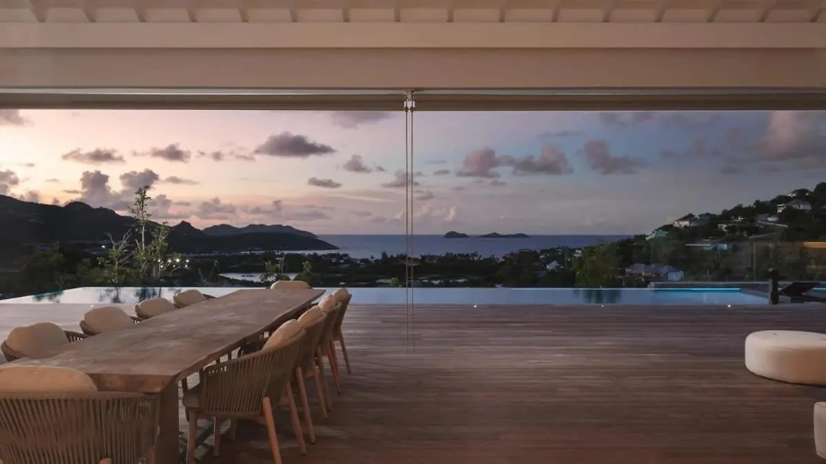 Five-Bedroom Property With Fantastic Views Gustavia
